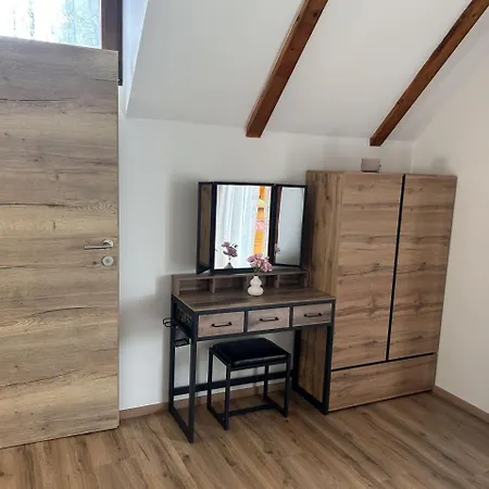 Holzhaeuschen Nyaraló