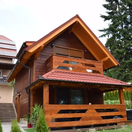 Holzhaeuschen * Sankt Egyden