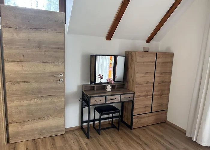 Holzhaeuschen בית נופש