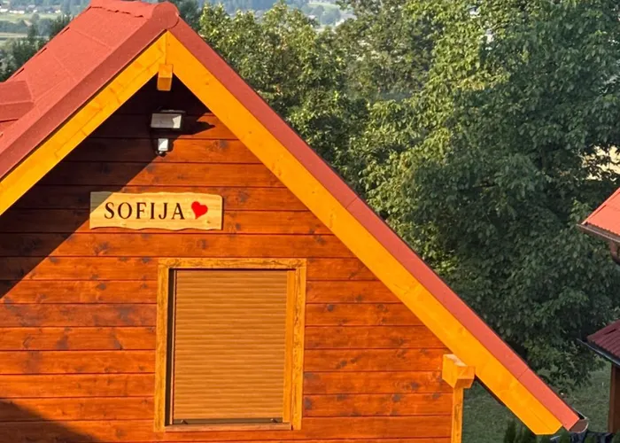 Holzhaeuschen בית נופש